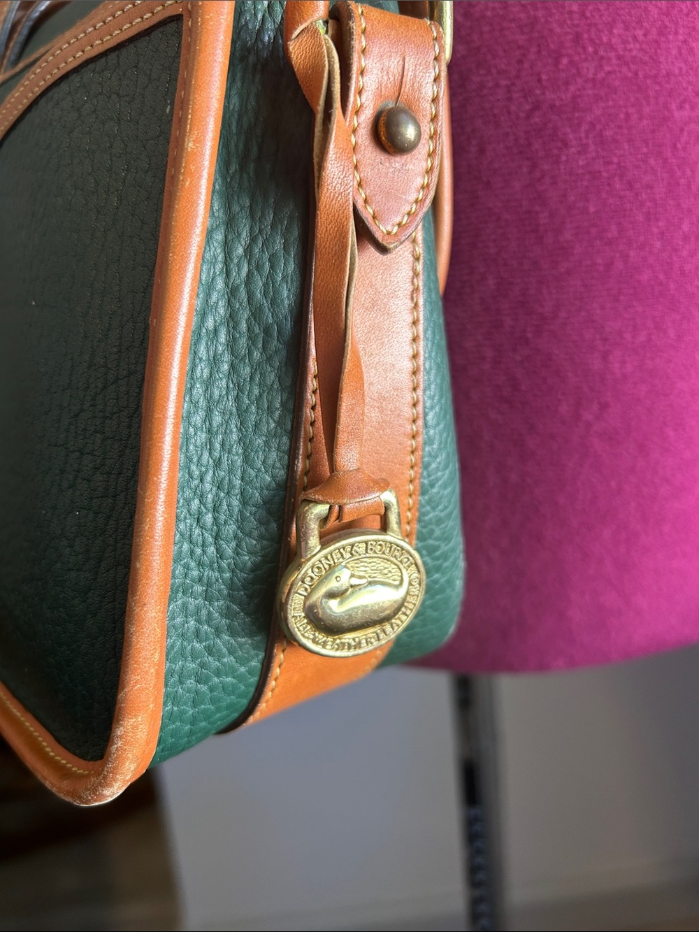 Dooney & Bourke Dark Green Pebbled Leather Crossbody with Tan Trim - Picture 4 of 16